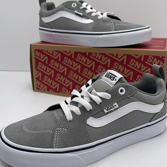 Vans WMNS Filmore Suede/Canvas Moon Mist
VN0A5EDUC0O Sneakers - Picture 15 of 16